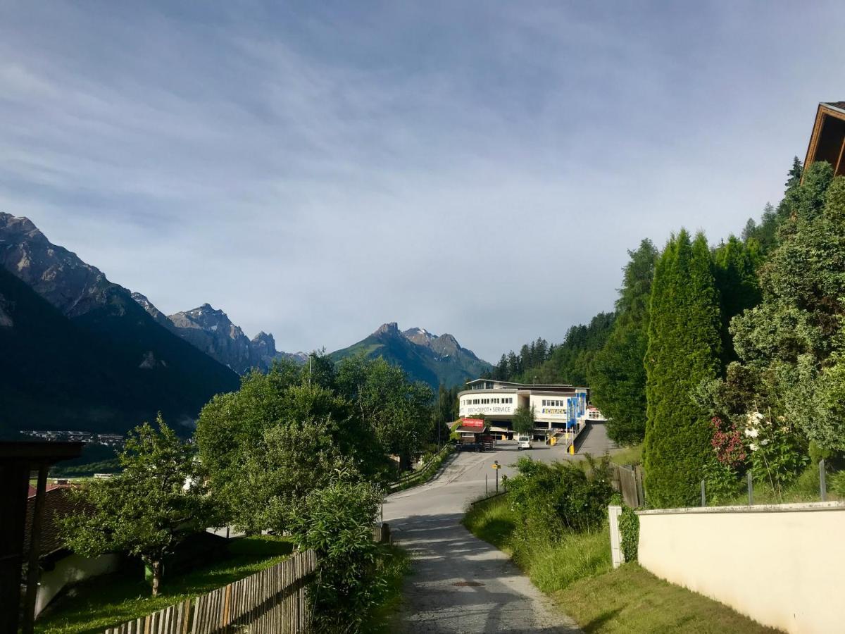Ferienwohnung Haller Fulpmes Exterior foto
